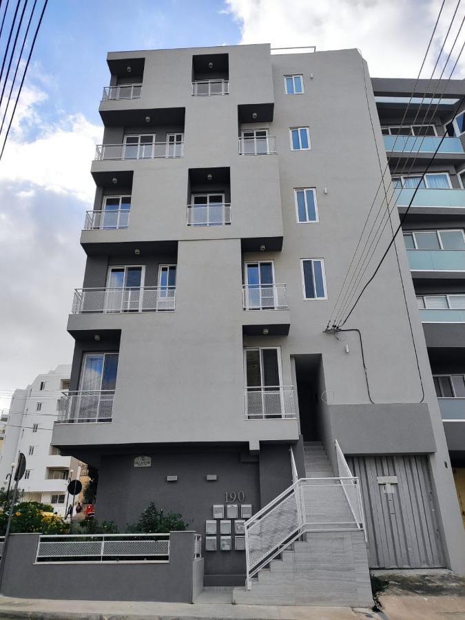 Brand New And Tastefully Furnished 2 Bedroom Apartment Ddif1-2 Gzira Esterno foto