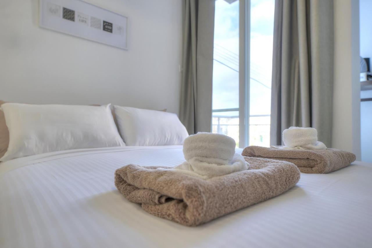 Brand New And Tastefully Furnished 2 Bedroom Apartment Ddif1-2 Gzira Esterno foto