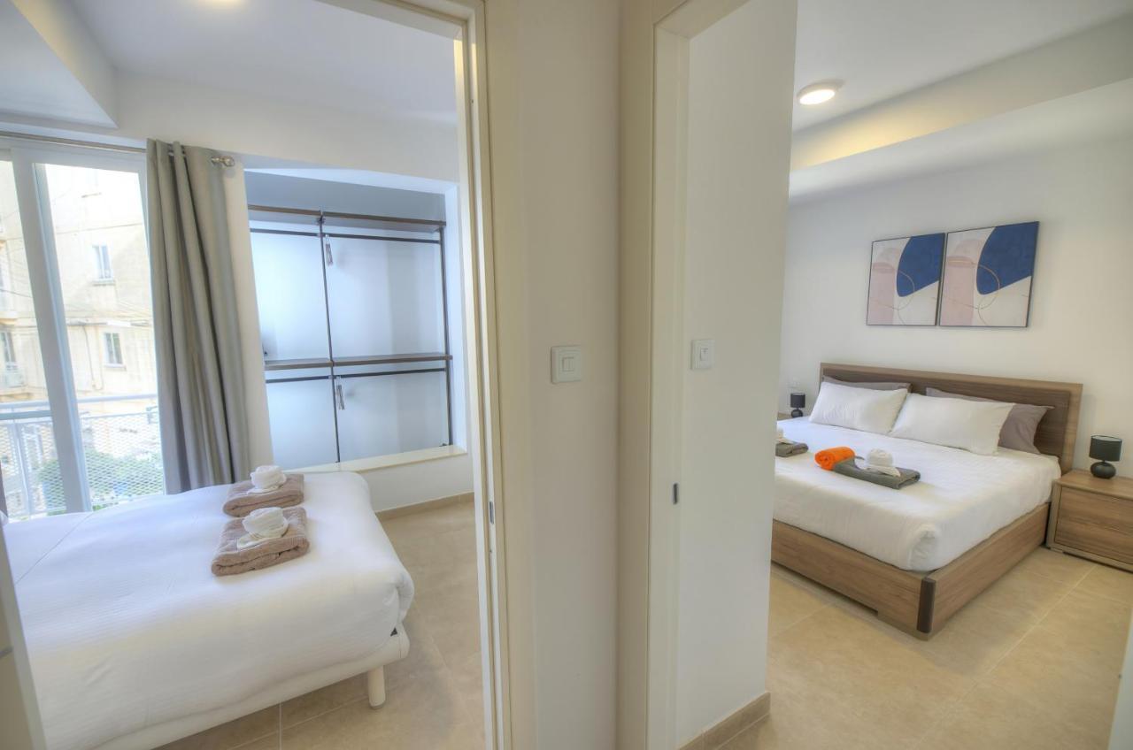 Brand New And Tastefully Furnished 2 Bedroom Apartment Ddif1-2 Gzira Esterno foto